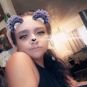 Meet your Posher, Tina